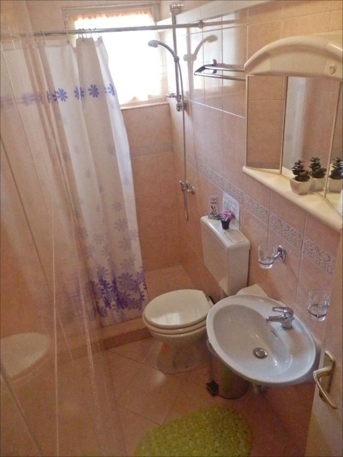 Ferienwohnung APP Veselica Umag Exterior foto